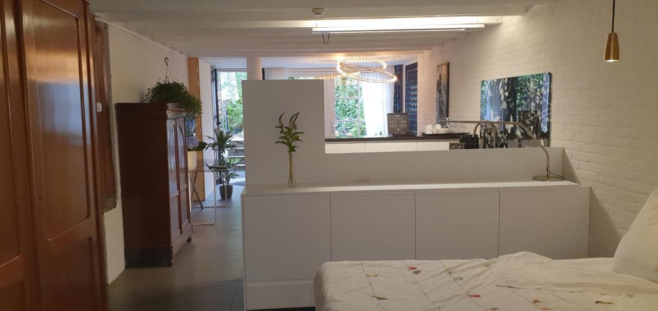 Waar Maas & Waal..... Apartment Woudrichem Bagian luar foto